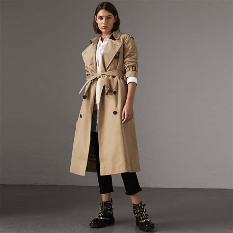 1984 womens extra long burberry trench|burberry trench coat designer.